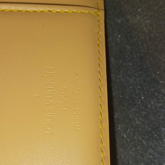 Authentic Louis Vuitton Multi Color Murakami Kiss Clasp Wallet, Dustbag & Box - Picture 15 of 17